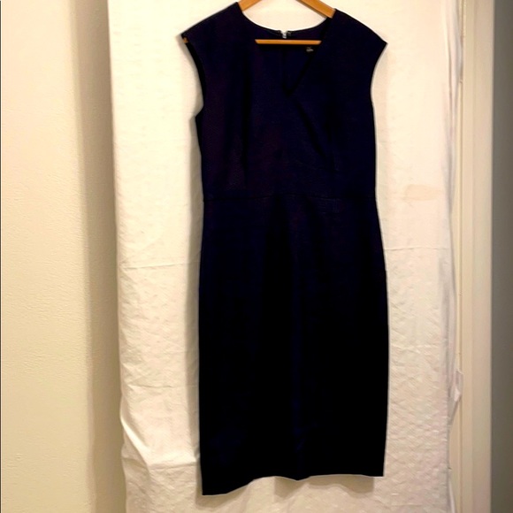 Ann Taylor Dresses & Skirts - Ann Taylor Dress size 8
